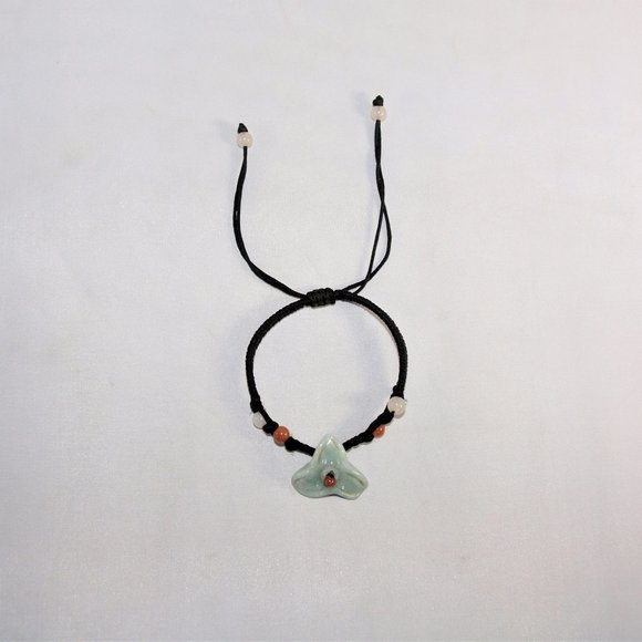 Carved Green Jade Hand Woven Cord Bangle Bracelet - Picture 2 of 3